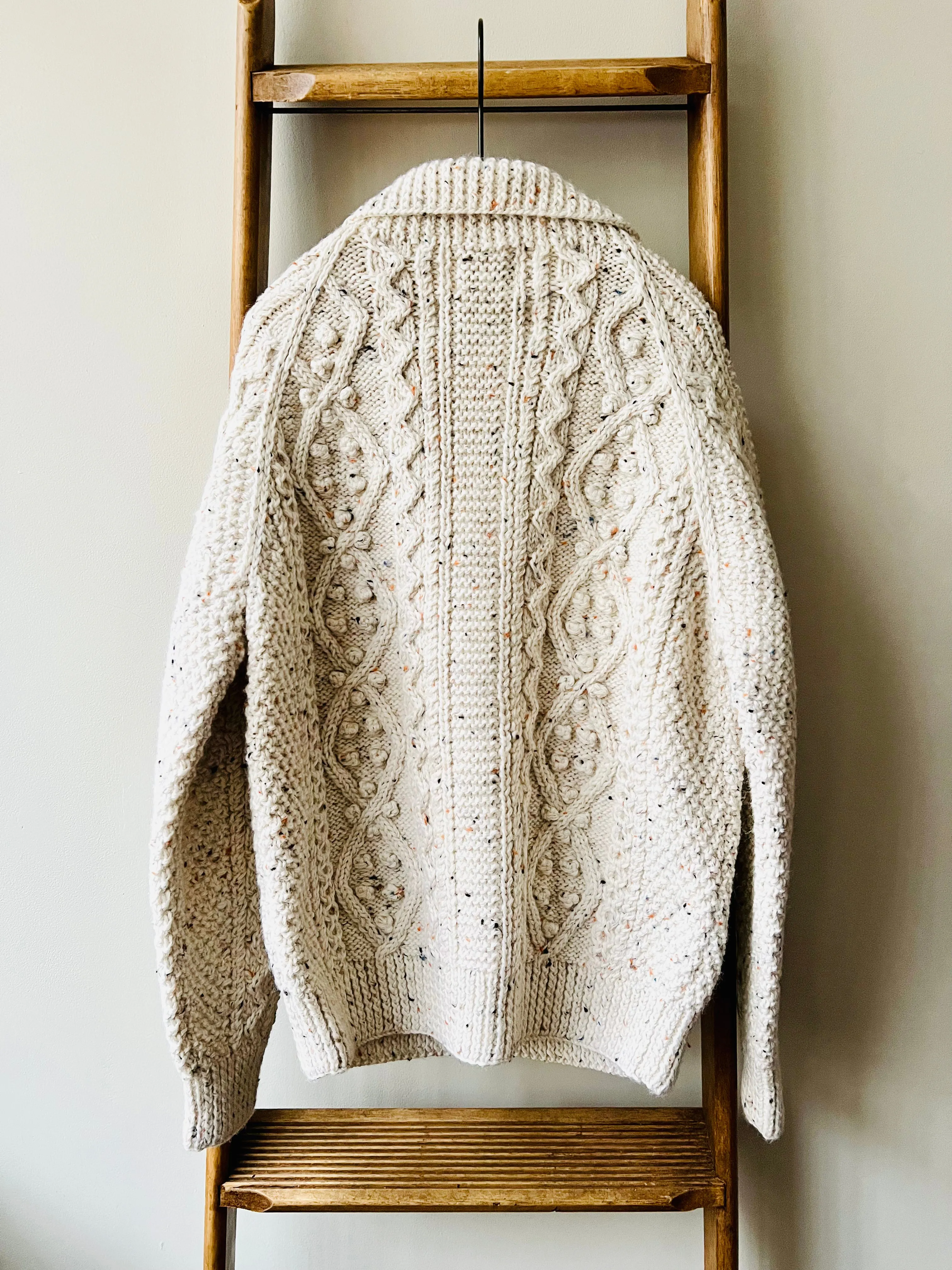 Cable Aran Cardigan / Ecru Nep