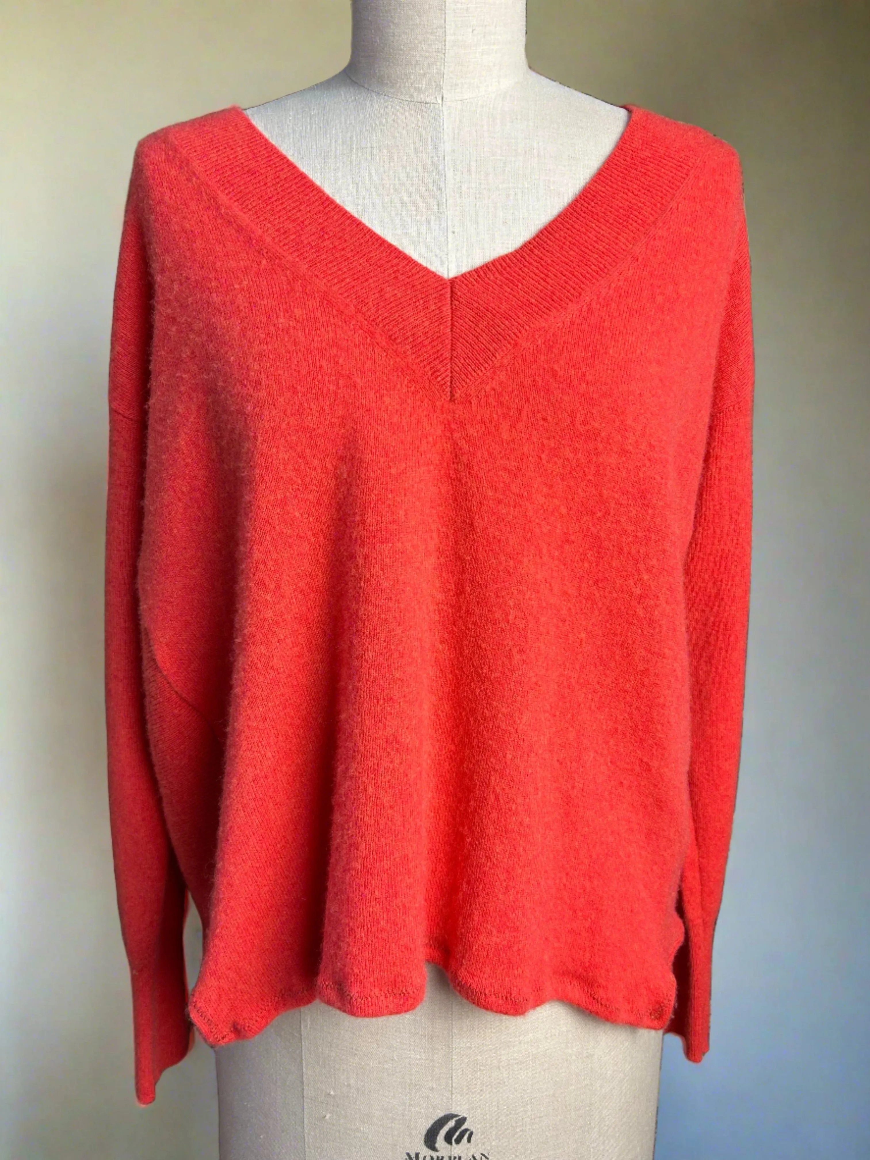 Nimpy Clothing Upcycled 100% cashmere neon peach boxy jumper small/medium