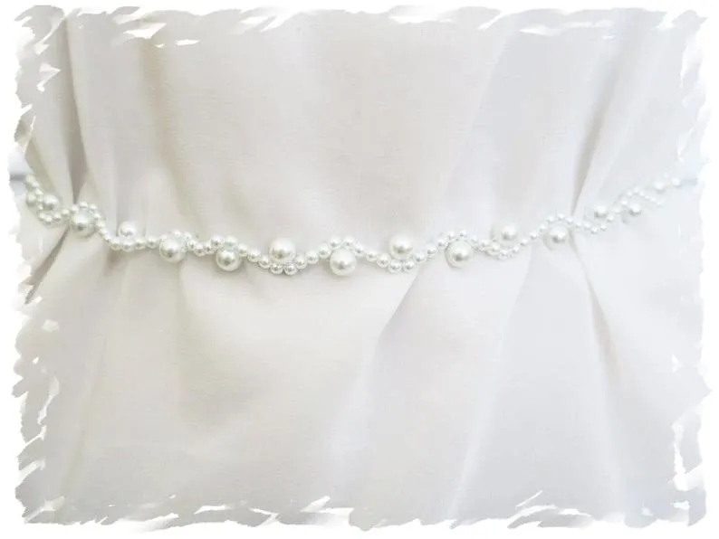 Vintage Style Pearl Wedding Belt